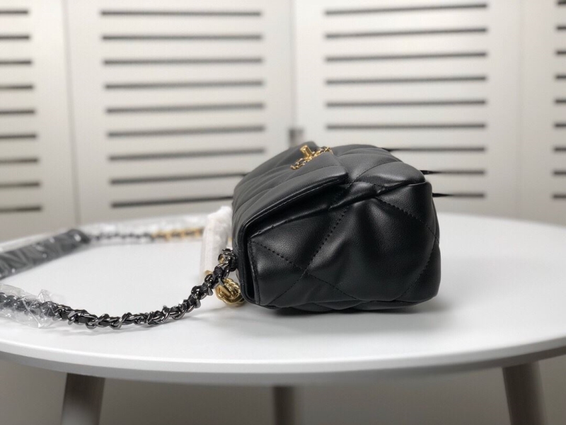 Ch**el 19 bags